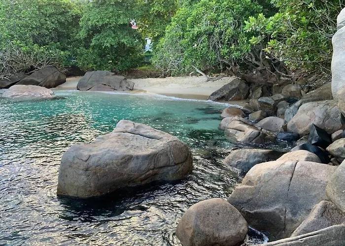 Crystal Seychelles Seaview Ground Floor Apartment Glacis (Mahe)